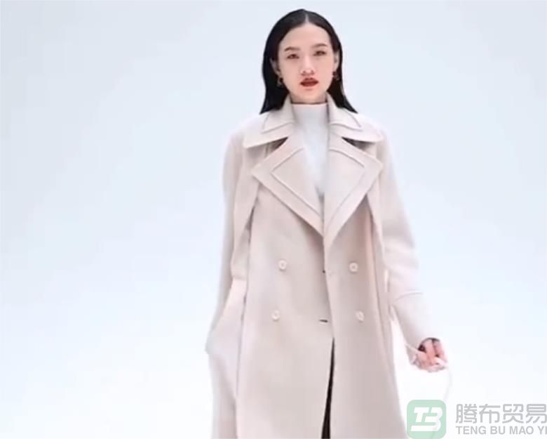 大量收购库存服装